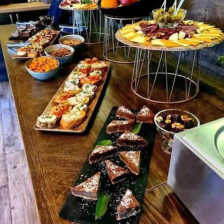 Guest house арборетум - онлайн Self Check-in Teteven