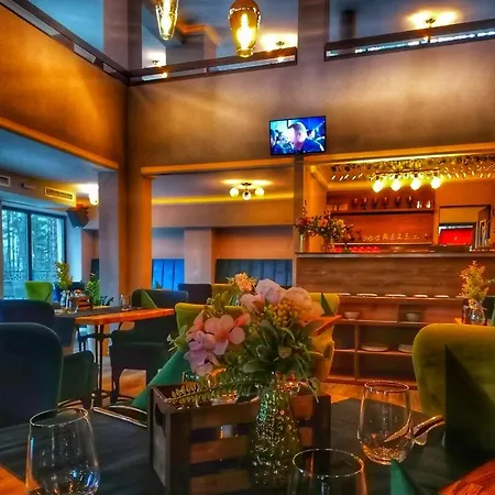 арборетум & ресторант 5* テテヴェン