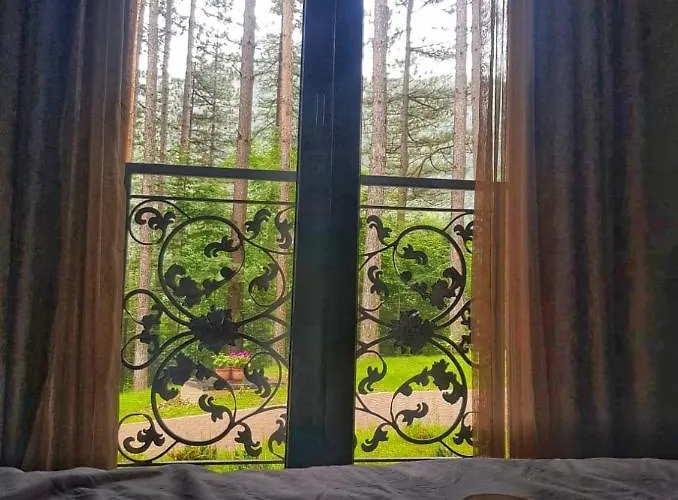 Къща за гости арборетум - онлайн Self Check-in Тетевен